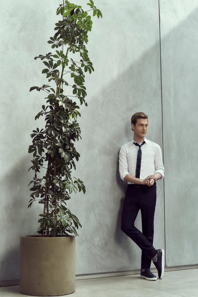 sergio garcia photography, commercial fashion photography, fashion beauty photographer, luxury fashion photography, high fashion photographers in los angeles, la fashion photographers, best commercial photography, portrait photography, photography studio, photographers near me, LA fashion photographers, commercial photographers los angeles, advertising photographers los angeles, entertainment photographers, hollywood, hollywood studios, PR photographers, LA photographers