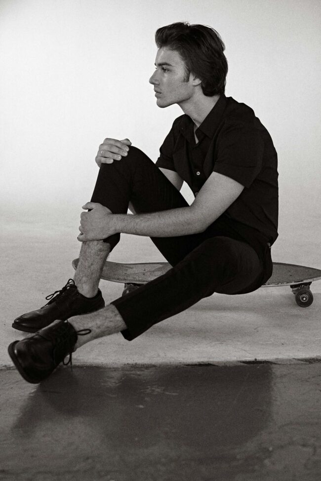 Album cover photographers capturing a musician's essence, Creative session with album cover photographers for a unique music release, Album cover shoot by specialized photographers for a band's new album, Artistic photography for album covers showing a musician's style, Professional album cover photographers setting the scene for a solo artist, Innovative and expressive visuals by album cover photographers, Album cover photographers capturing the vibe of an upcoming music release, Musician working with album cover photographers for a personalized look, Edgy and artistic album photography for a groundbreaking music album, Collaborative shoot with album cover photographers for a genre-defining album