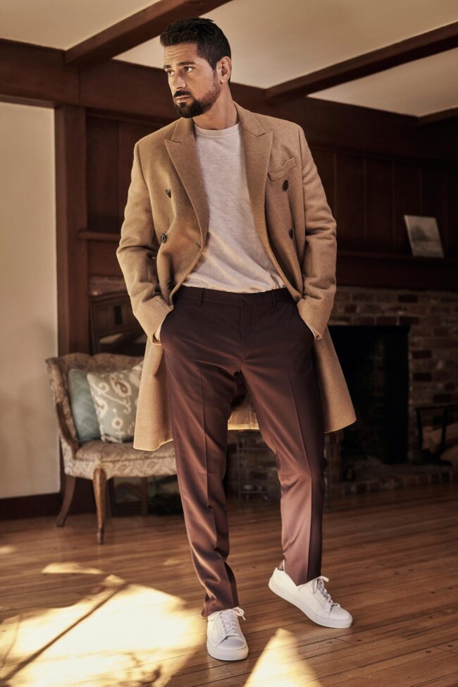 Chicago model photographer capturing a runway look, Professional model photoshoot with a renowned Chicago photographer, Fashion portfolio shoot by top Chicago model photographers, Up-and-coming model posing for a Chicago fashion photographer, Elegant and creative model photography in Chicago's urban landscape, High-fashion model shoot by a leading Chicago photographer, Chicago model photographers working on a stylish editorial, Fresh face model captured by a skilled Chicago fashion photographer, Model showcasing chic streetwear in a Chicago photography session, Bold and dynamic model portfolio images by Chicago photographers