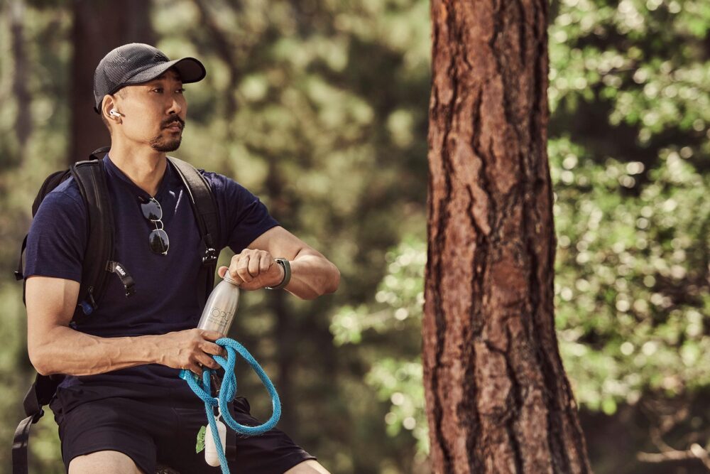 Commercial photographer in Los Angeles shooting a brand campaign, Los Angeles commercial photographer at a product photoshoot, Professional commercial photography in action in Los Angeles, Capturing dynamic brand images with a commercial photographer in LA, High-end commercial photography for advertising in Los Angeles, Creative commercial photographer in Los Angeles focusing on brand storytelling, Commercial photographer in LA setting up for a corporate shoot, Los Angeles's commercial photography scene with a professional photographer, Engaging commercial images taken in Los Angeles, Commercial photographer in Los Angeles specializing in business marketing visuals