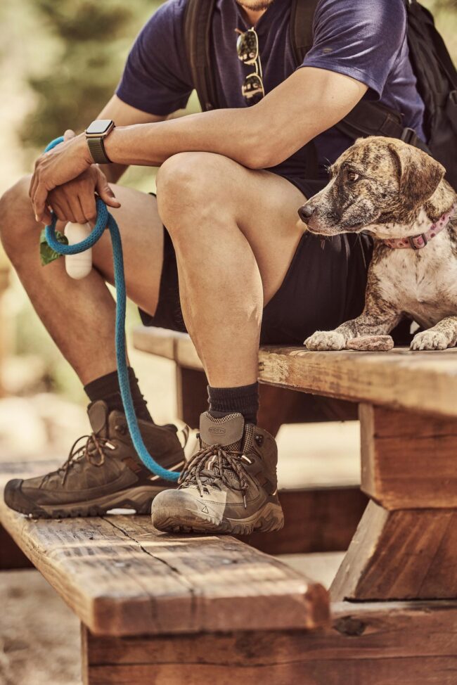 Commercial photographer in Los Angeles shooting a brand campaign, Los Angeles commercial photographer at a product photoshoot, Professional commercial photography in action in Los Angeles, Capturing dynamic brand images with a commercial photographer in LA, High-end commercial photography for advertising in Los Angeles, Creative commercial photographer in Los Angeles focusing on brand storytelling, Commercial photographer in LA setting up for a corporate shoot, Los Angeles's commercial photography scene with a professional photographer, Engaging commercial images taken in Los Angeles, Commercial photographer in Los Angeles specializing in business marketing visuals