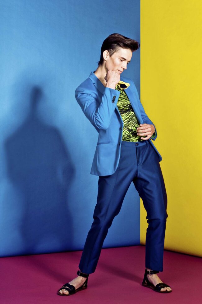 Elevated fashion editorial by a leading Fashion Photographer in Los Angeles, Capturing LA's latest trends with a seasoned fashion photographer, Bespoke fashion shoot experience with an elite Los Angeles photographer, High-end fashion photography set against LA's iconic backdrops, Crafting visual fashion stories in Los Angeles' dynamic atmosphere, Signature Los Angeles style captured by a professional fashion photographer, Los Angeles fashion photographer bringing haute couture to life, Aesthetic fashion portraits by Los Angeles's own esteemed photographer, Innovative fashion campaign shoot overseen by an LA fashion photography expert, Captivating fashion spreads by a renowned photographer in the Los Angeles scene