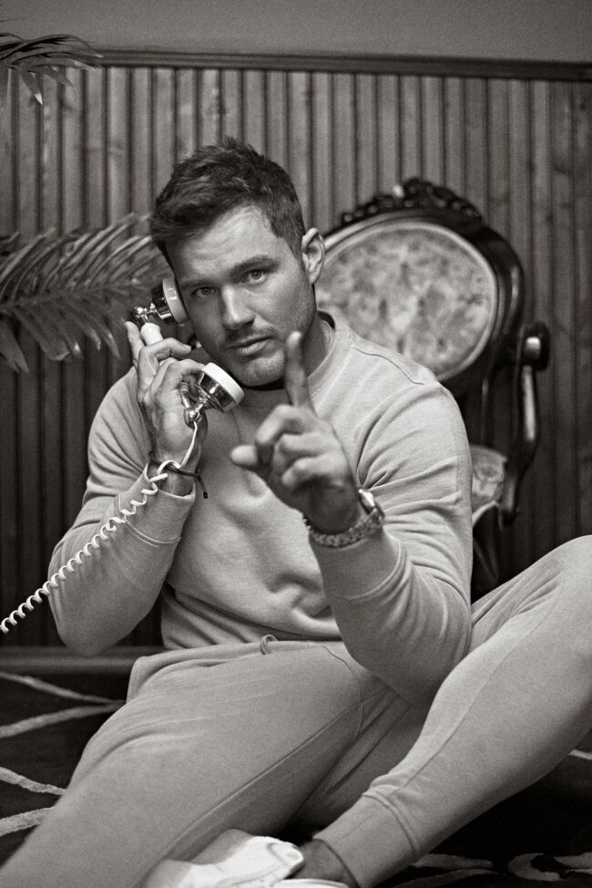 Local fashion photographers near me working on a stylish photoshoot, Creative fashion shoot by a photographer found under 'fashion photographers near me', Local talent showcased in a 'fashion photographers near me' search, Chic fashion photography in an urban setting by photographers near me, High-end fashion shoot with a local photographer specializing in style, 'Fashion photographers near me' capturing contemporary trends, Energetic fashion photoshoot with a top local photographer, Artistic and edgy fashion shoot by a photographer nearby, Innovative style shoot by a highly-rated 'fashion photographers near me', Boutique fashion photography session with a local expert