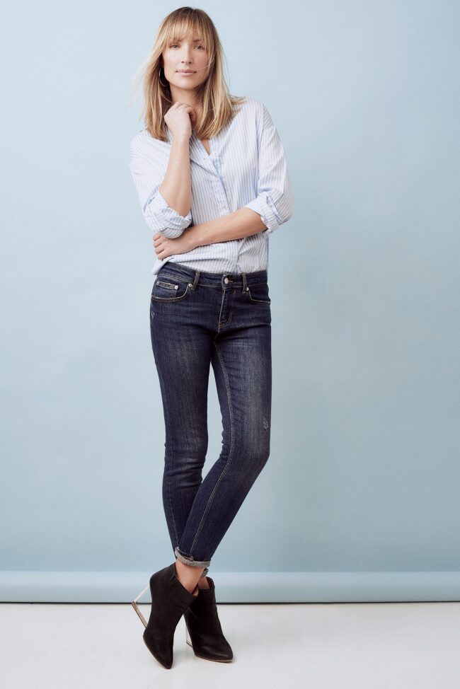 Detailed footwear photography showcasing luxury shoes, High-quality shoe photography capturing elegant design, Fashion footwear photography highlighting trendy styles, Close-up of designer shoes in a footwear photography shoot, Creative fashion footwear photography with artistic flair, Vibrant and dynamic shoes fashion photography, Stylish footwear collection featured in professional shoe photography, Footwear photography focusing on the craftsmanship of sports shoes, Elegant and sophisticated fashion shoes captured in a photography session, Bold and eye-catching footwear in a fashion photography shoot