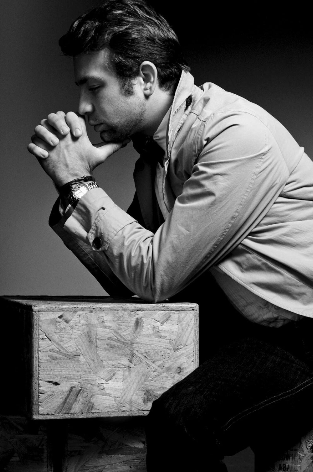 Aspiring model reading a guide on 'how to become a model', Photo session for a modeling portfolio, a step in learning how to become a model, New face at a modeling agency, following tips on how to become a model, Fashion shoot, part of the process in how to become a model, Model in training practicing runway walk, essential for how to become a model, Behind-the-scenes look at a model's preparation, key to becoming a model, Aspiring model attending a casting call, a step towards becoming a model, Fitness regime for models, an aspect of how to become a model, Portfolio review, a crucial phase in how to become a model, Model receiving coaching on posing techniques, important for aspiring models