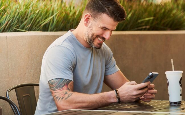 Los Angeles lifestyle photographer capturing a beachside moment, Candid shot by a lifestyle photographer in downtown LA, Vibrant Los Angeles lifestyle photography session in an urban setting, Lifestyle photographer in Los Angeles portraying a day in the city life, Authentic Los Angeles lifestyle photo capturing the city's dynamic culture, Sunset photoshoot with a Los Angeles lifestyle photographer, Stylish and contemporary lifestyle photography in Los Angeles, Los Angeles lifestyle photographer shooting at a trendy café, Capturing the laid-back vibe of LA with a lifestyle photographer, Los Angeles lifestyle photographer framing an outdoor adventure