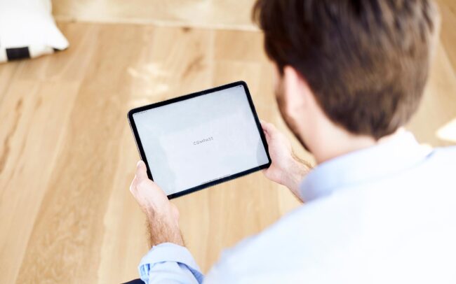 Los Angeles lifestyle photographer capturing a beachside moment, Candid shot by a lifestyle photographer in downtown LA, Vibrant Los Angeles lifestyle photography session in an urban setting, Lifestyle photographer in Los Angeles portraying a day in the city life, Authentic Los Angeles lifestyle photo capturing the city's dynamic culture, Sunset photoshoot with a Los Angeles lifestyle photographer, Stylish and contemporary lifestyle photography in Los Angeles, Los Angeles lifestyle photographer shooting at a trendy café, Capturing the laid-back vibe of LA with a lifestyle photographer, Los Angeles lifestyle photographer framing an outdoor adventure