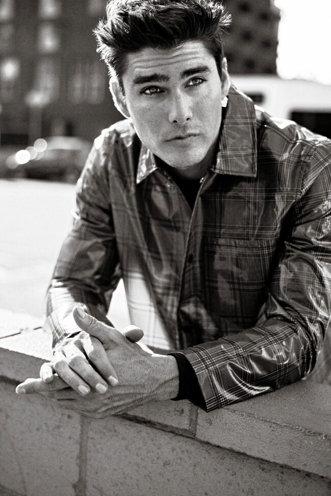 Model posing for a diverse modeling portfolio shoot, Professional photographer crafting a high-quality modeling portfolio, Aspiring model showcasing range in a dynamic modeling portfolio, Creative session for a fashion modeling portfolio, Versatile looks captured in a professional modeling portfolio, Developing a striking modeling portfolio for a new face in the industry, Tailored modeling portfolio shoot emphasizing individual style, Expressive and impactful images in a modeling portfolio, Building a comprehensive modeling portfolio for a rising talent, Artistic and bold photography for a standout modeling portfolio