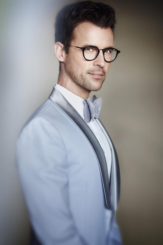 Los Angeles executive posed for a professional corporate portrait, Group corporate portrait session in a Los Angeles office setting, Individual corporate portrait showcasing professionalism in Los Angeles, Modern corporate portrait photography in a Los Angeles high-rise, LA business leader captured in a formal corporate portrait, Corporate team portrait with the Los Angeles skyline as a backdrop, High-end corporate portrait in a Los Angeles studio, Close-up of a corporate portrait emphasizing a professional demeanor in LA, Dynamic corporate portrait for a Los Angeles company leader, Engaging corporate portrait for a professional profile in Los Angeles